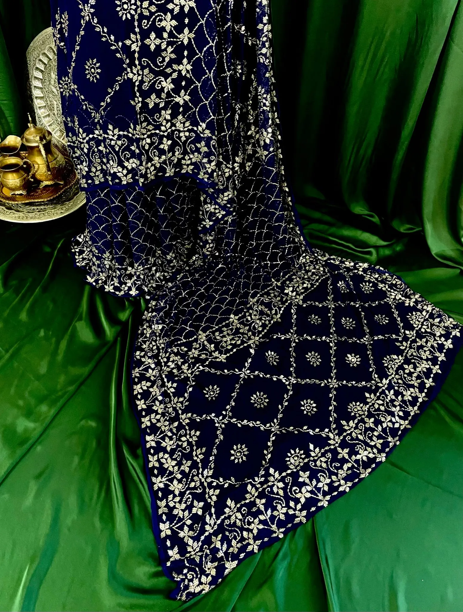 Kamdani Muqaish: Pooja