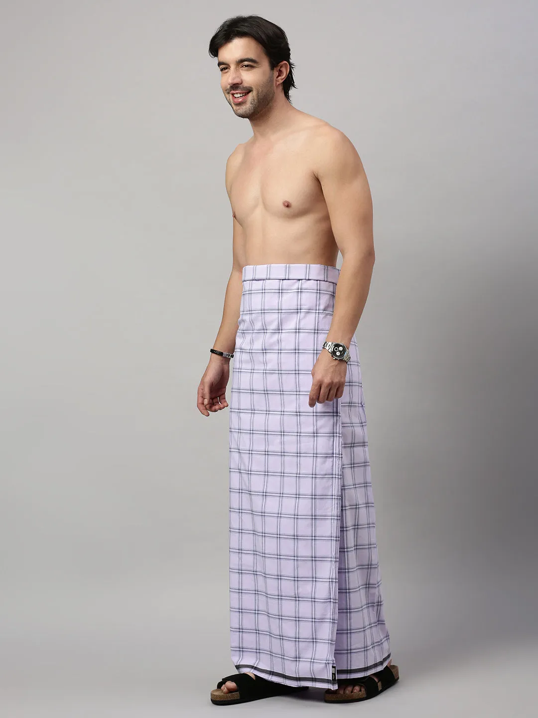 WHITE MACHO 39