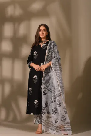 Women's Cotton Floral Printed Black Kurta Pant Set With Dupatta