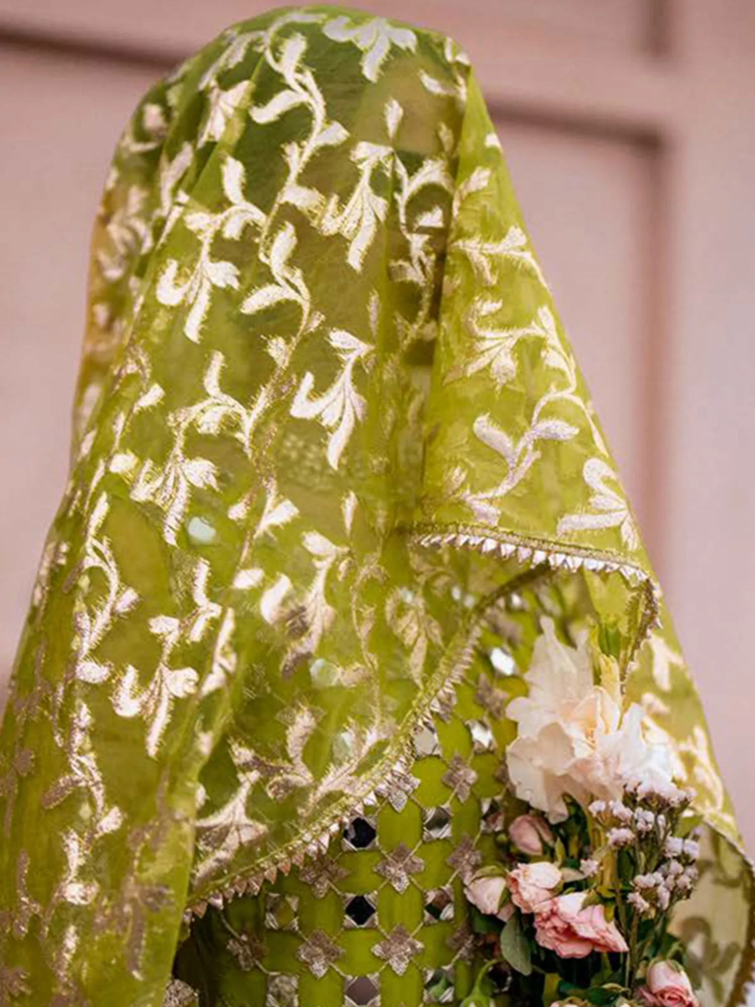 Henna Zarqun Soft Embroidered Organza Suit (2451B)